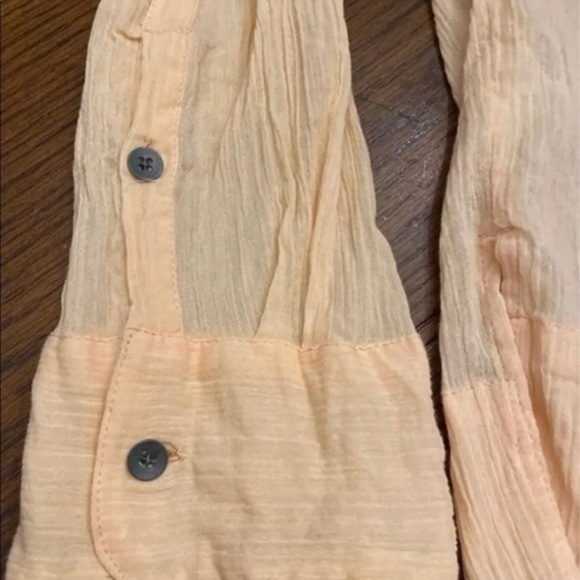 Lou & Grey Light Orange Blouse Medium - Picture 6 of 7